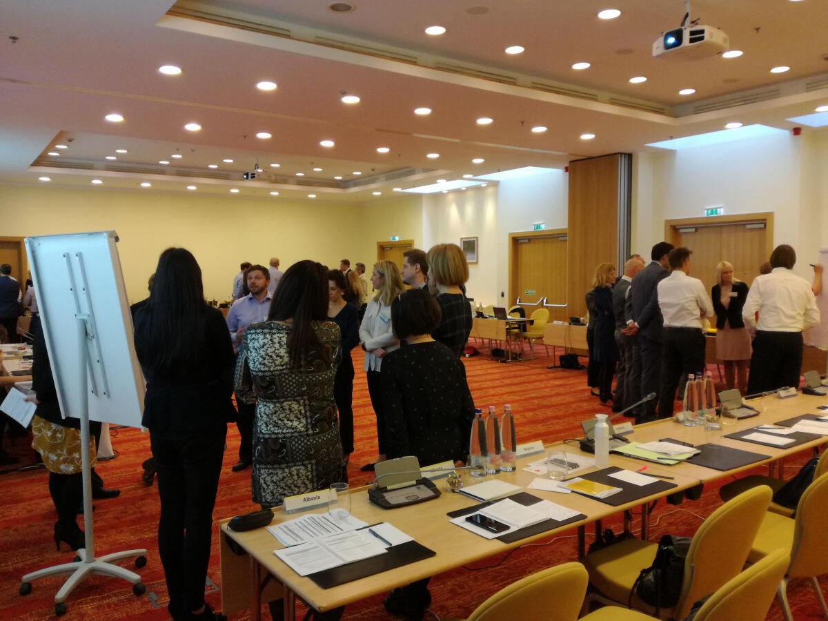 workshop_business_transformation_strategies_group_session.jpg