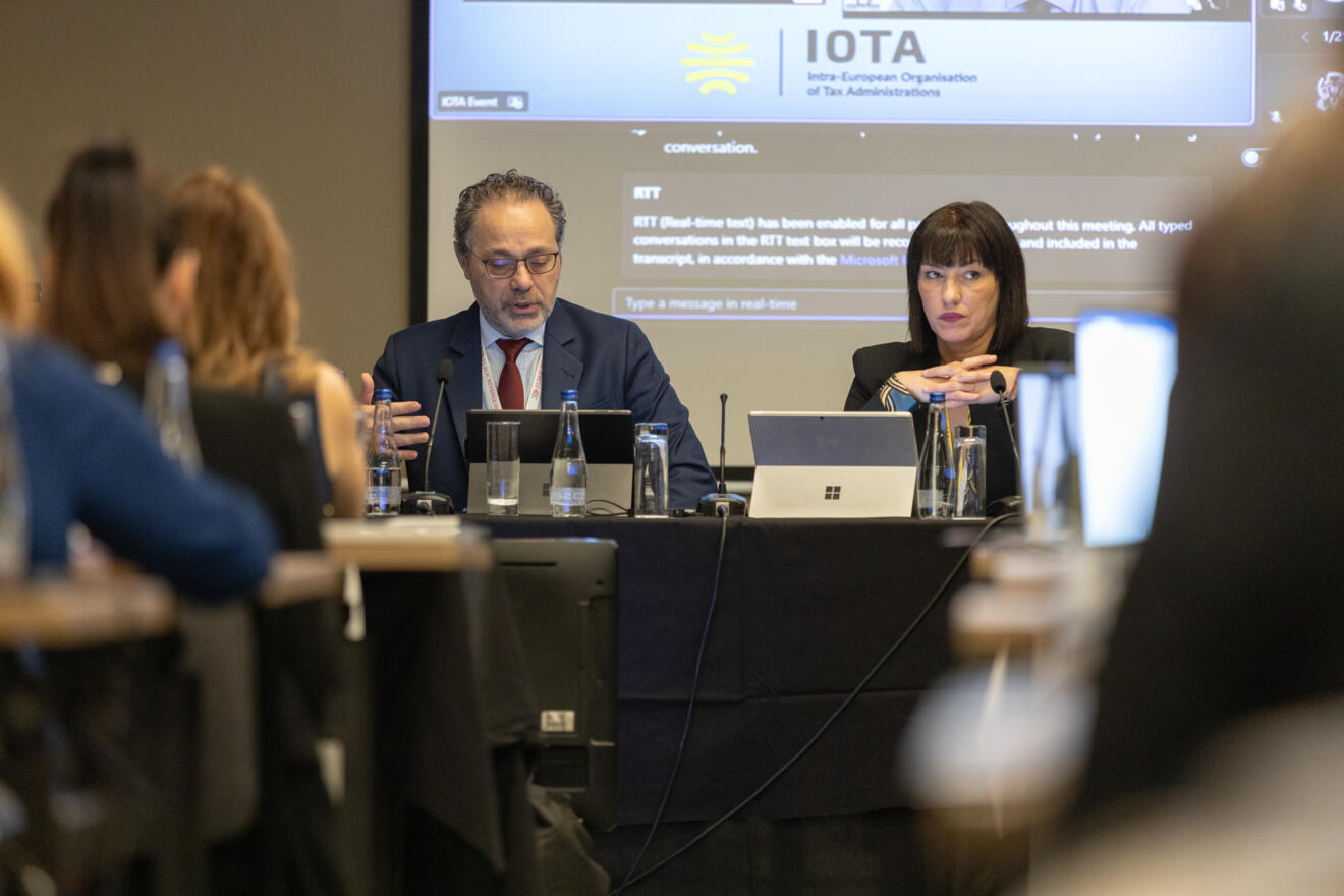 iota30_193